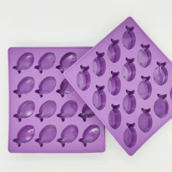 Silicone Fish Shape Ice Cube Tray HK-038