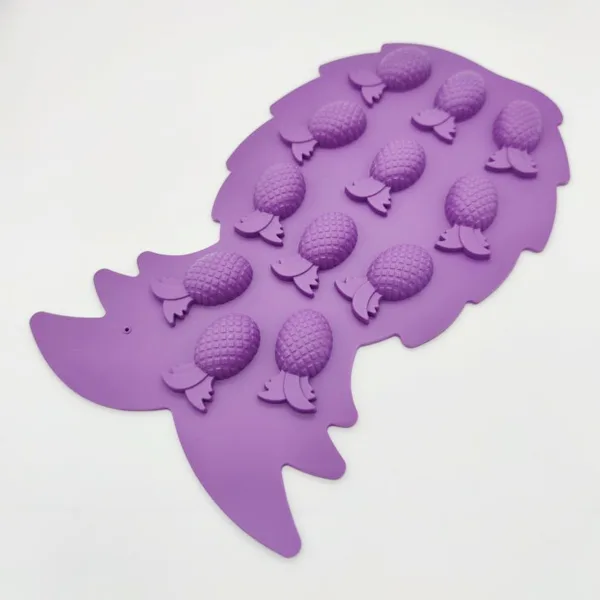 Silicone Ice Cube Tray HK-042