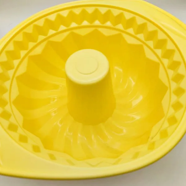 Silicone Bundt Cake Pan HK-045