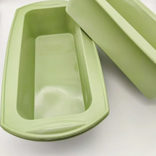 Silicone Rectangular Cake Pan HK-047
