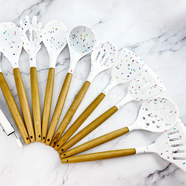 White Silicone and Wood Kitchen Utensils KA001-KA015