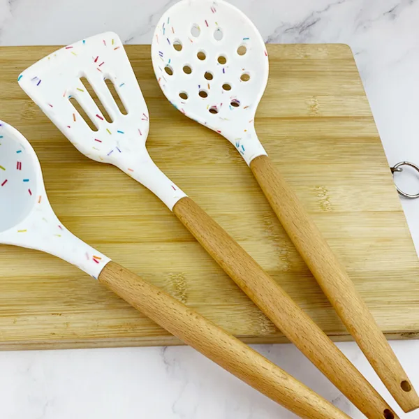 White Silicone and Wood Kitchen Utensils KA001-KA015