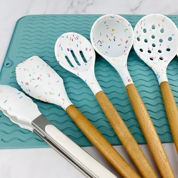 White Silicone and Wood Kitchen Utensils KA001-KA015